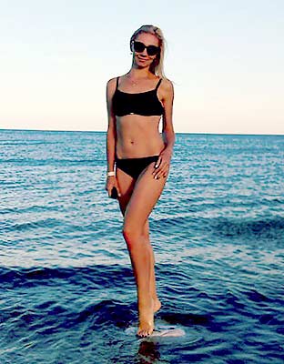 Ukraine bikini bride  Lyudmila 46 y.o. from Melitopol, ID 69105